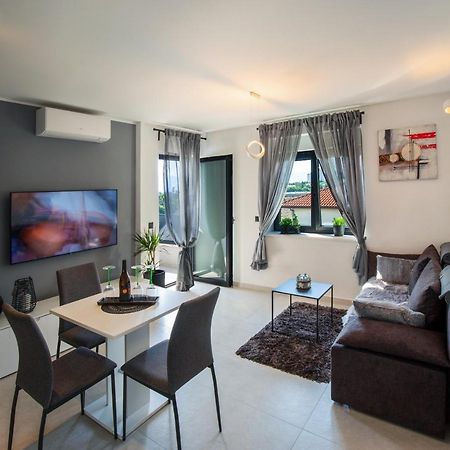 Rijeka Relax Apartment With Parking エクステリア 写真