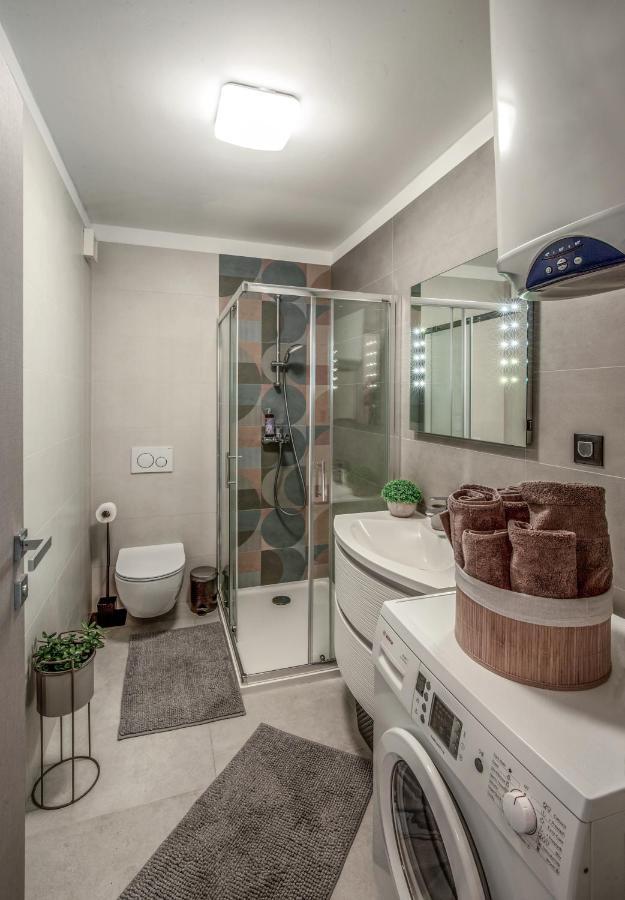 Rijeka Relax Apartment With Parking エクステリア 写真