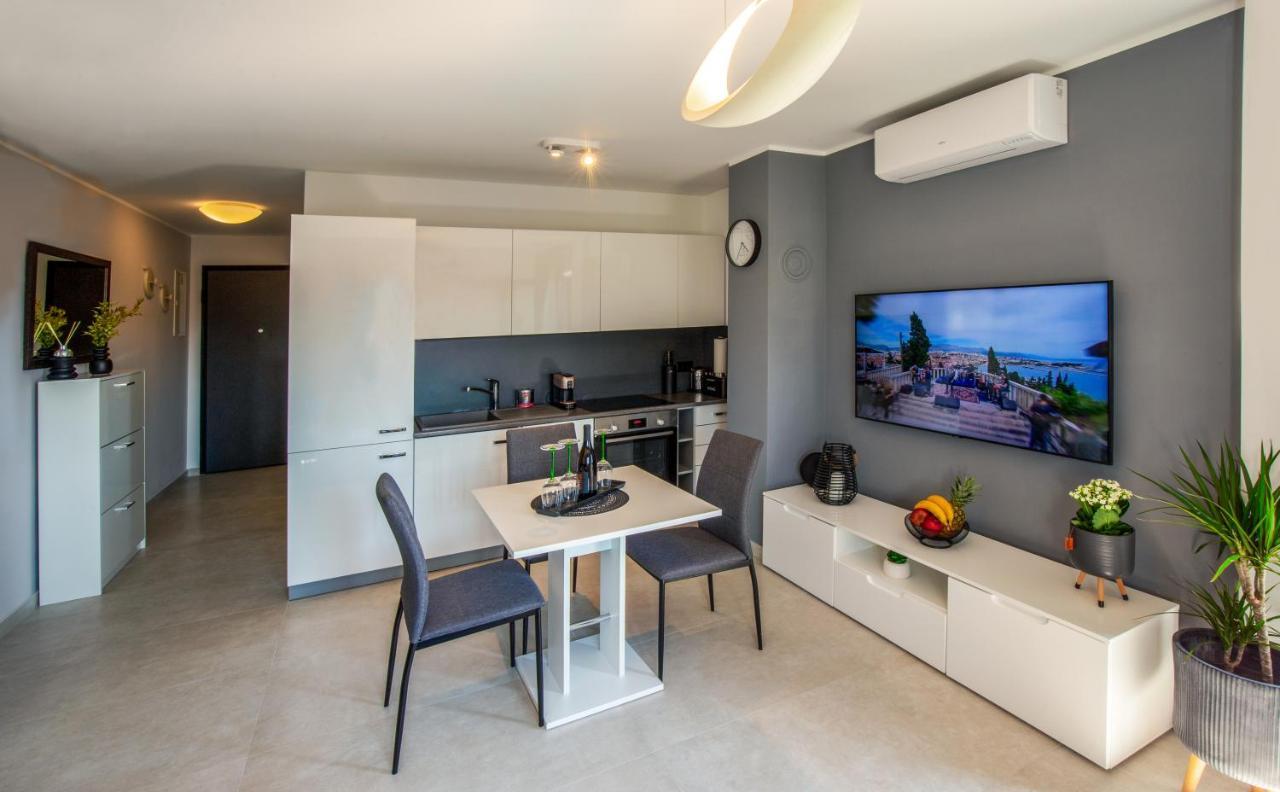 Rijeka Relax Apartment With Parking エクステリア 写真